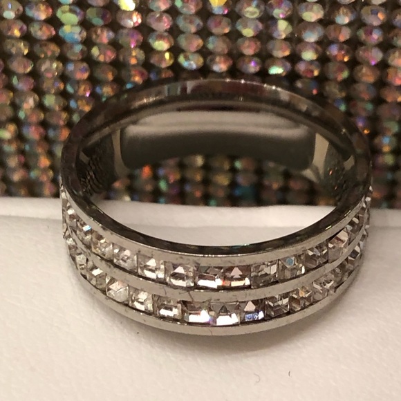 NWOT Double Row Eternity Band - Picture 4 of 4